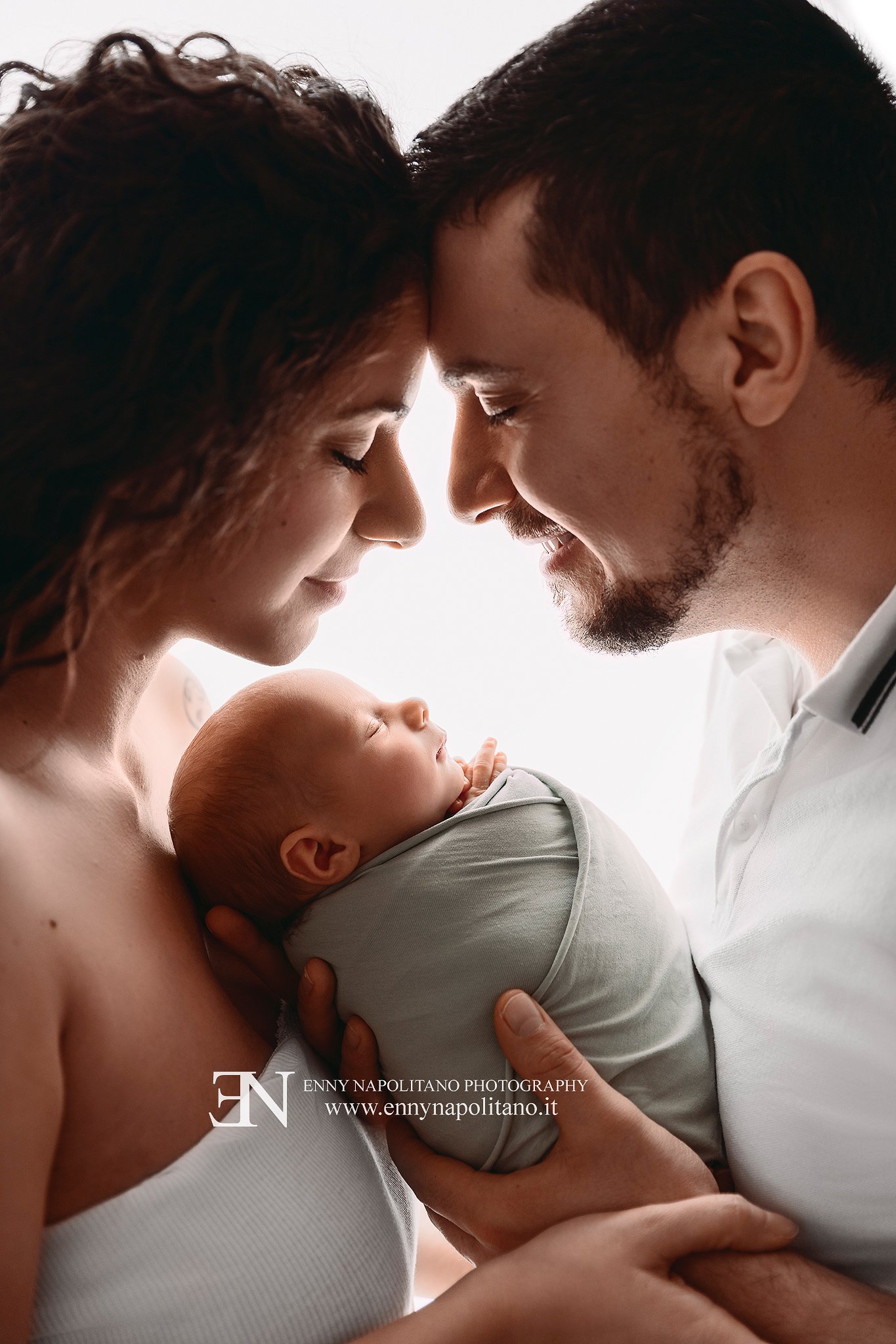 costo fotografo newborn milano